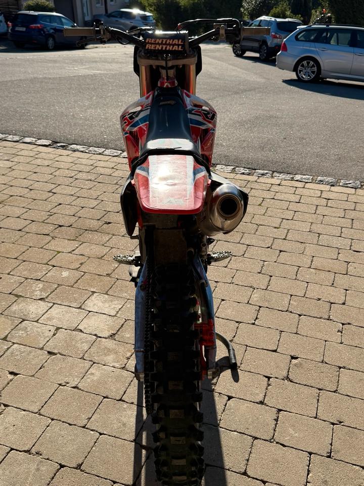Honda Motocross Honda CRF 450r 2006 — салон