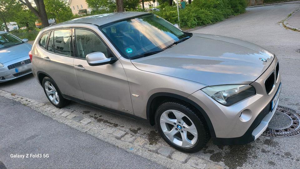 BMW X1 2010 — вигляд ззаду