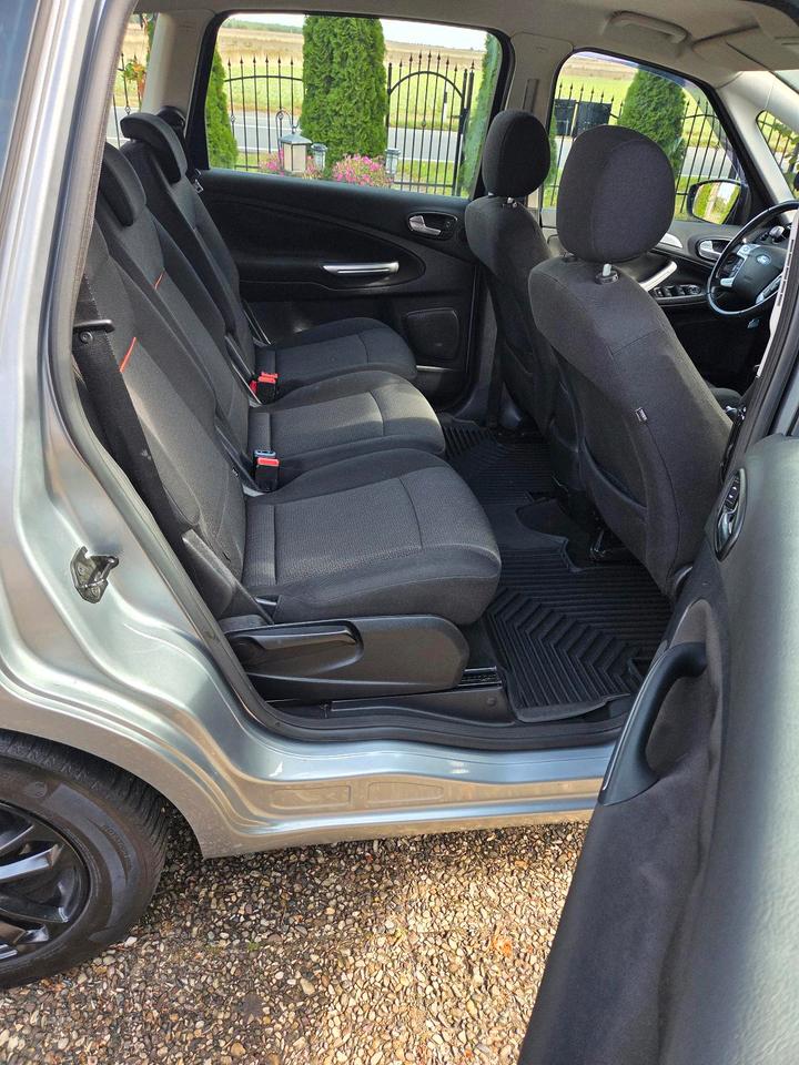 Ford S-Max 2008 — photo 16