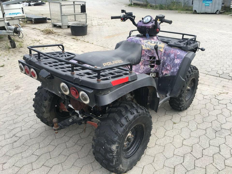 Weitere Motorräder Polaris Sportsman 700 Twin AWD AHK Winde 2005 — interior