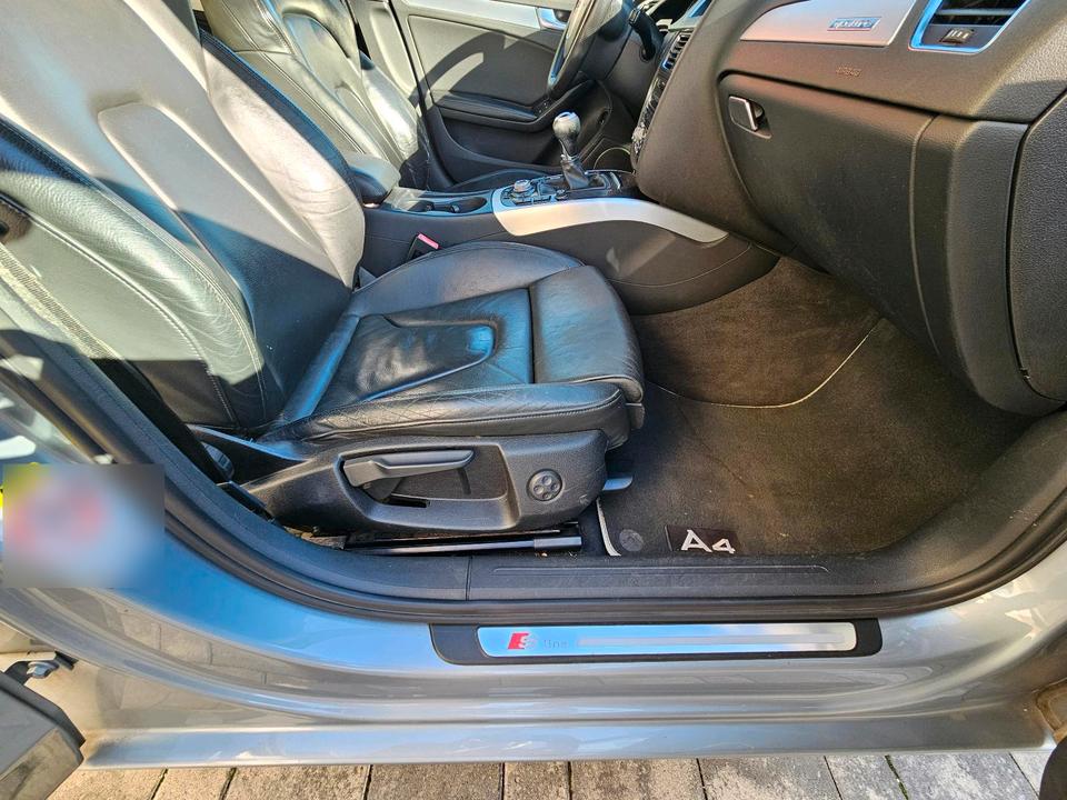 Audi A4 2009 — photo 6