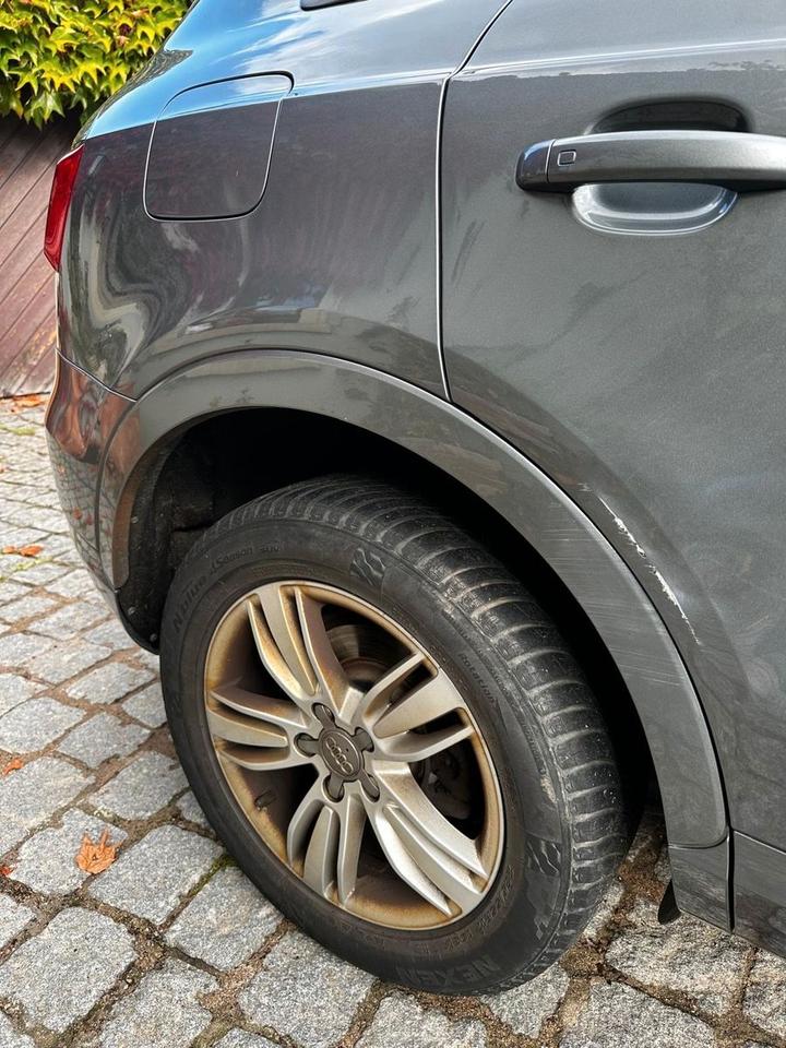 Audi Q3 2011 — photo 7