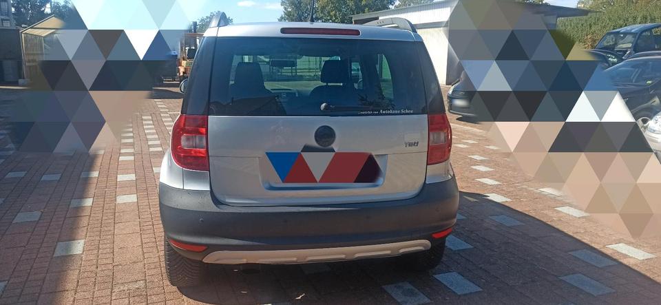 Skoda Yeti 2011 — photo 18