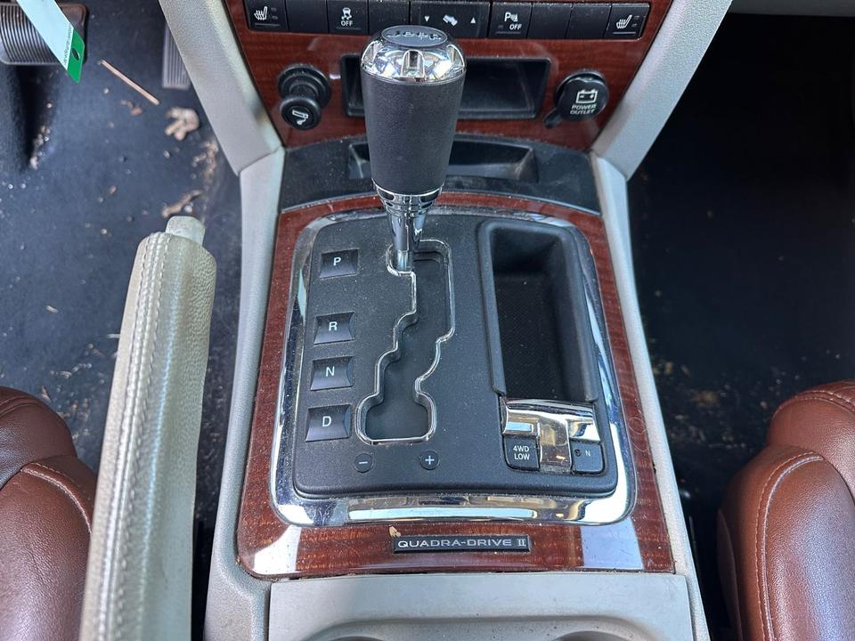 Jeep Commander 2008 — photo 15