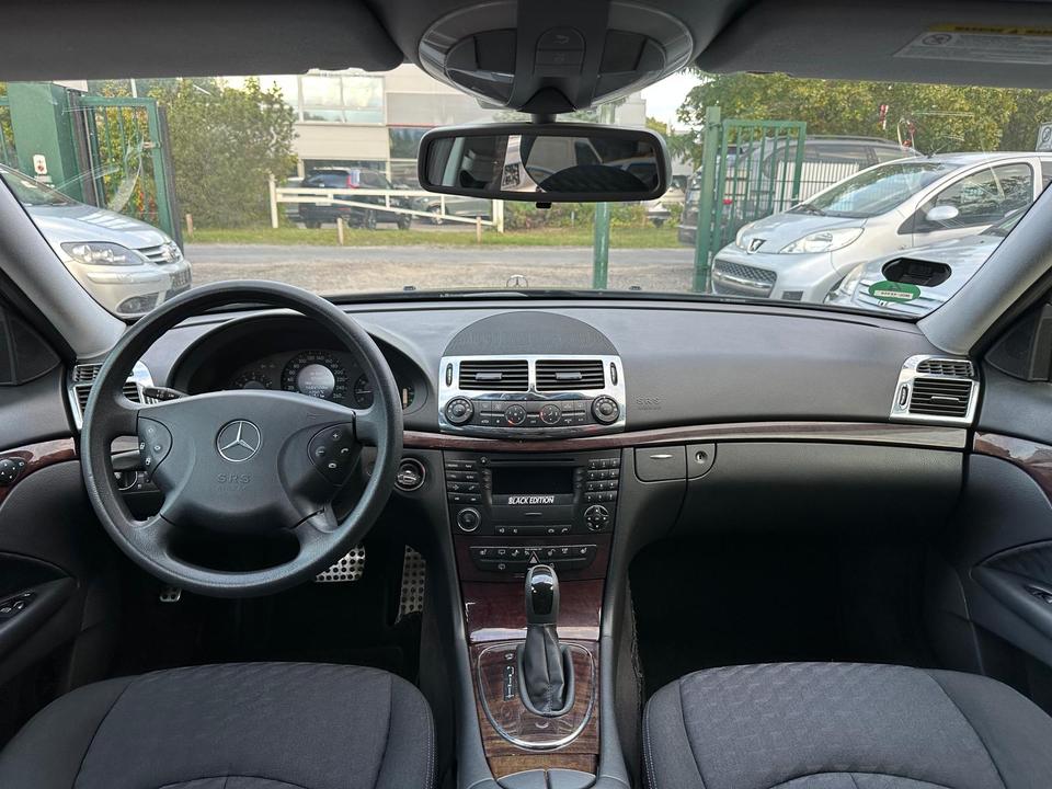 Mercedes Benz E 200 2005 — photo 12