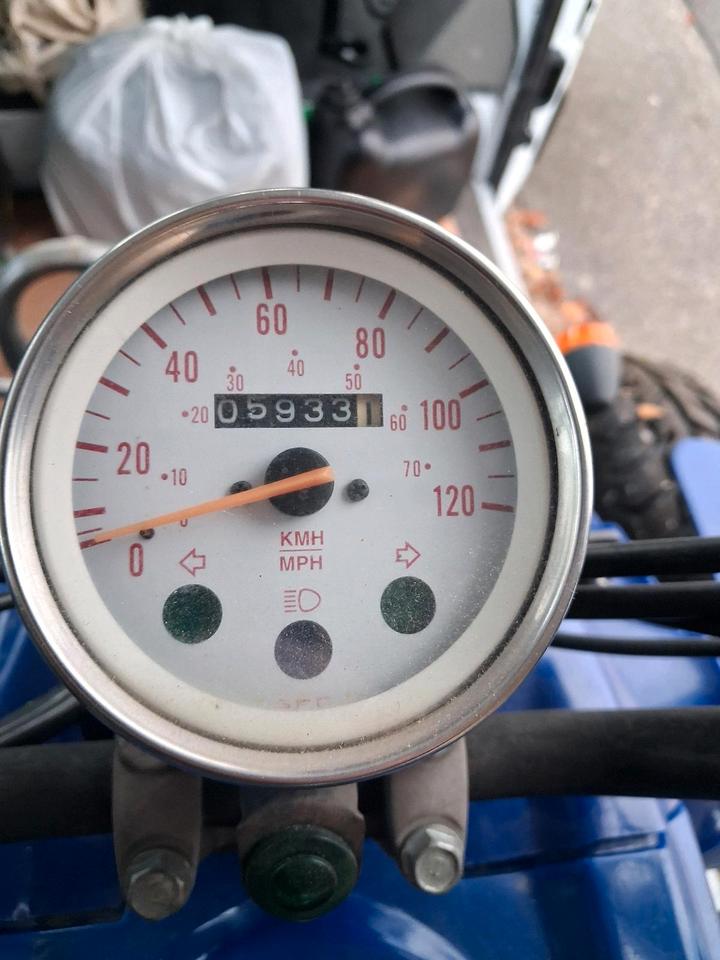 Weitere Motorräder Quad SMC BAROSSA 250 Bj. 5933 KM 2004 — engine 250 ccm