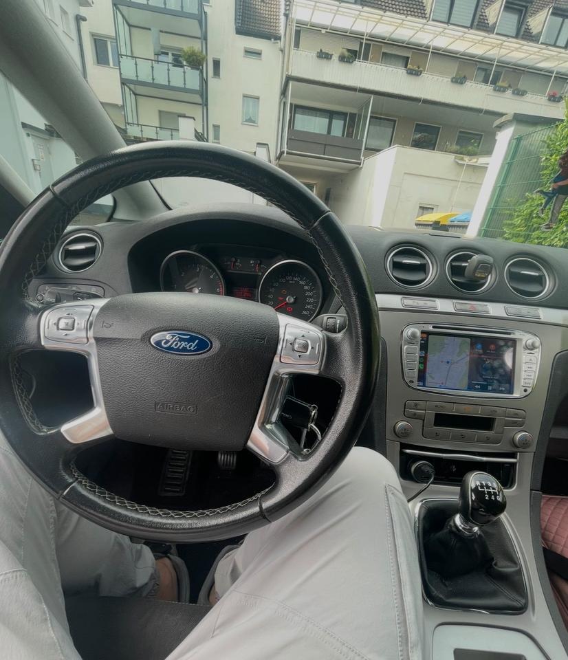 Ford S-Max 2009 — photo 5
