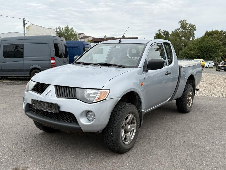 Mitsubishi L200, 2006