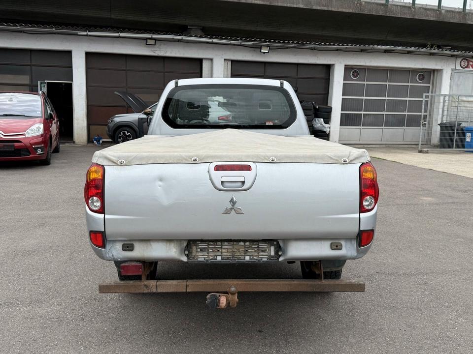 Mitsubishi L200 2006 — photo 5