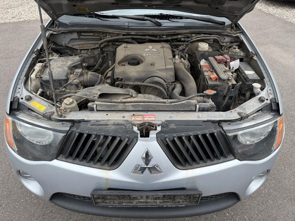 Mitsubishi L200 2006 — photo 7