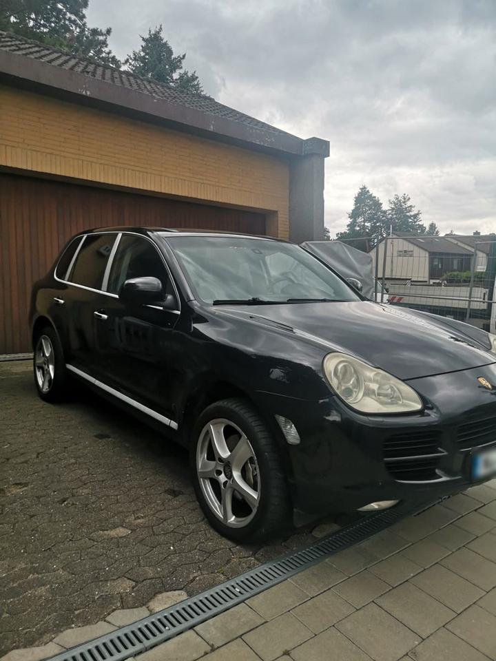 Porsche Cayenne 2006 — engine