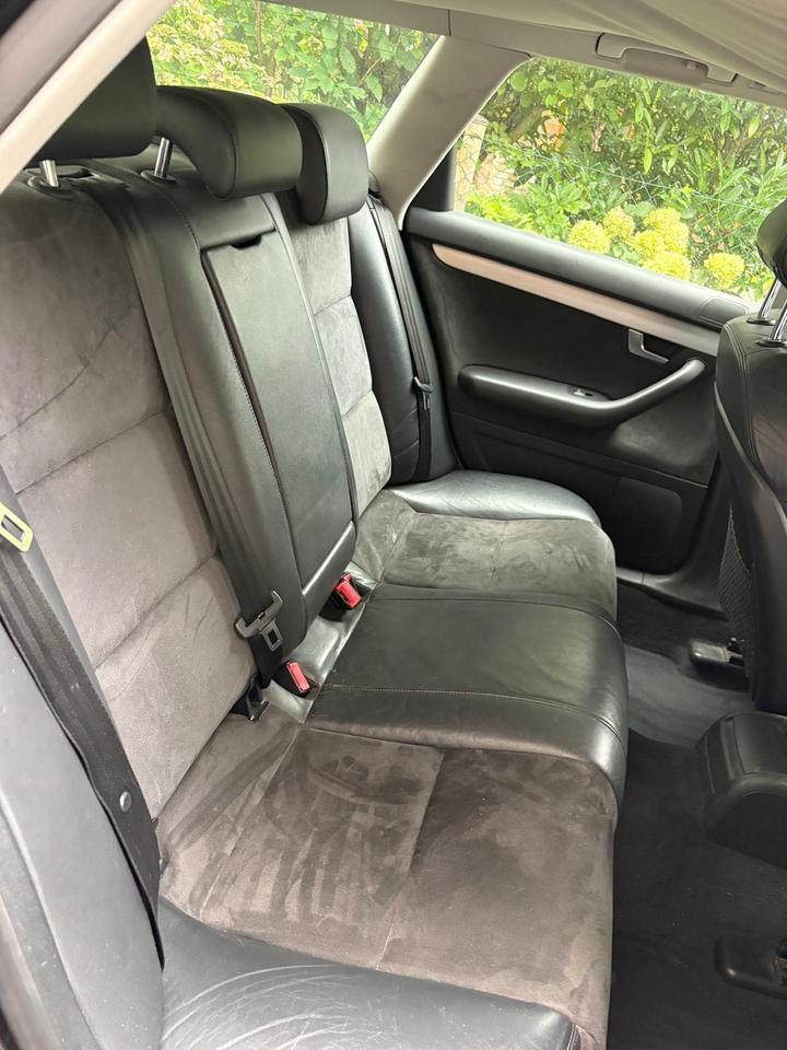 Audi A4 2005 — photo 9