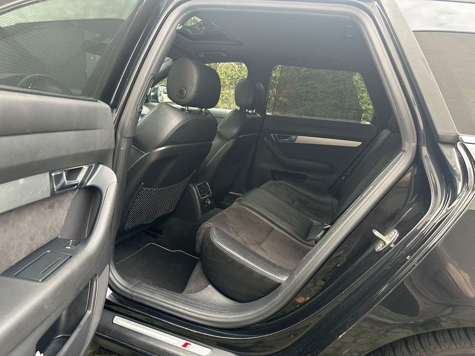 Audi A6 2011 — photo 12