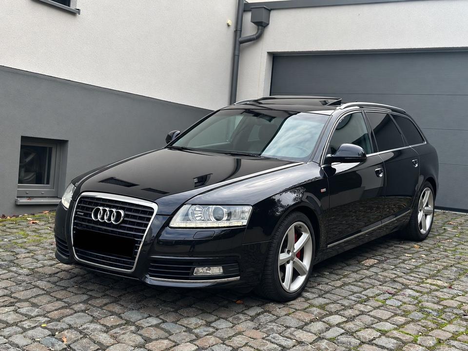 Audi A6 2011 — interior