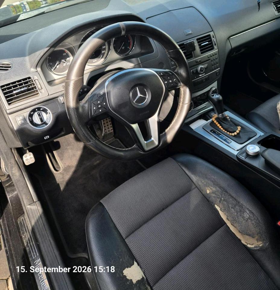 Mercedes Benz C 220 2010 — photo 5