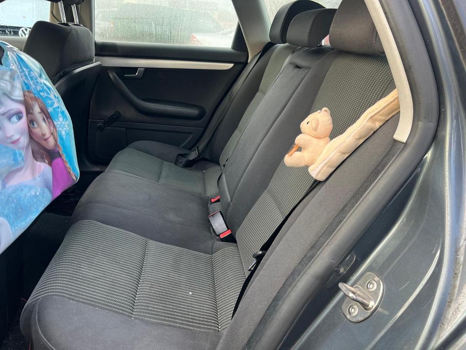 Audi A4 2007 — photo 11