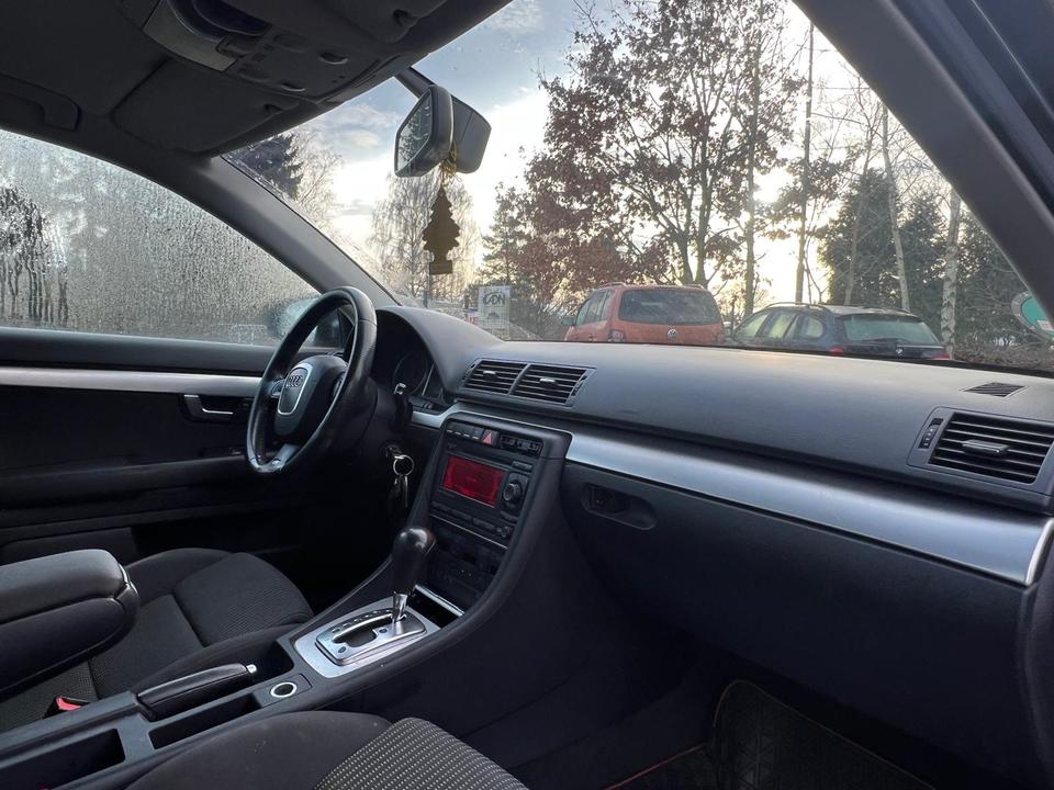 Audi A4 2007 — photo 14