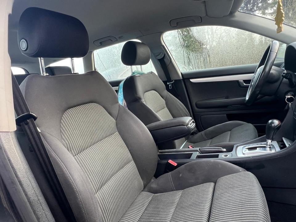 Audi A4 2007 — photo 15