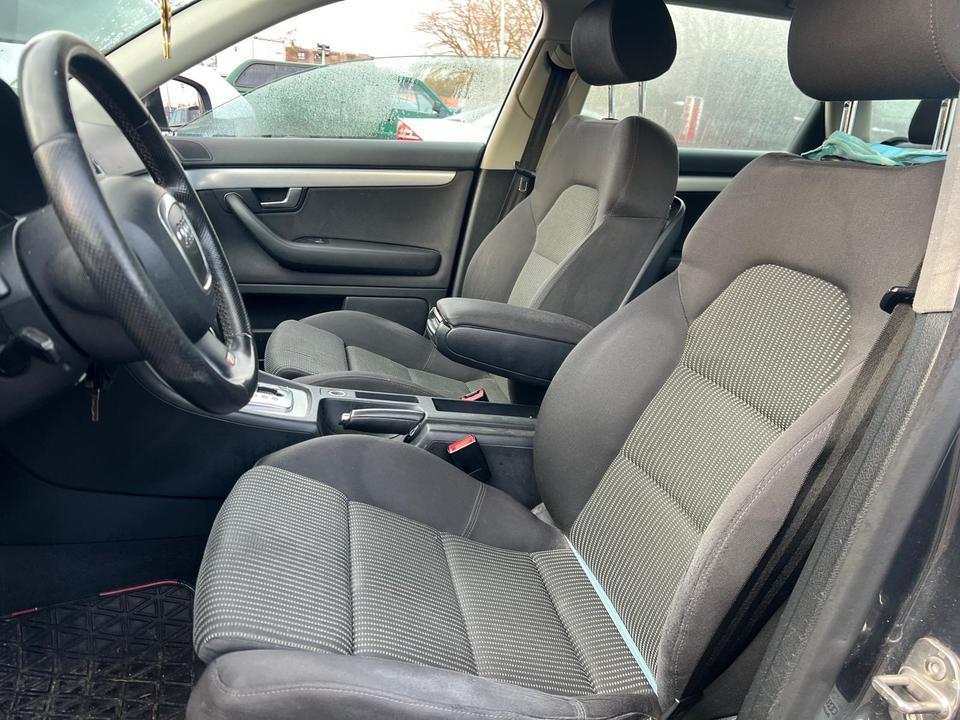 Audi A4 2007 — photo 16
