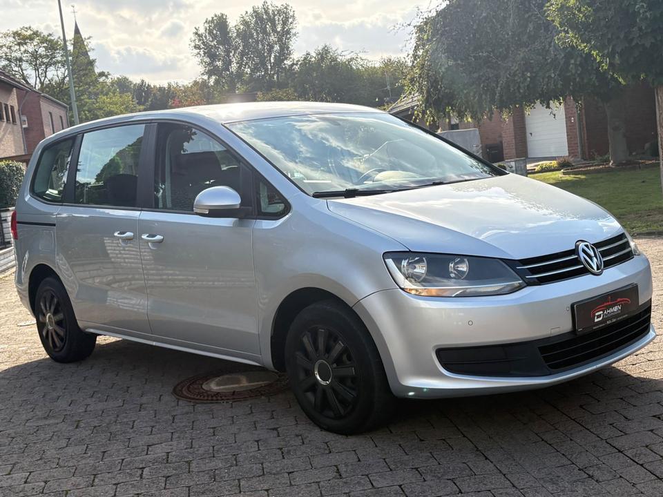 Volkswagen Sharan 2011 — photo 6