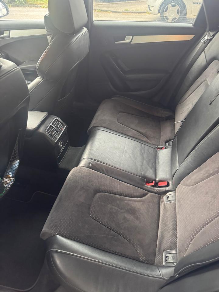 Audi A4 2012 — photo 6