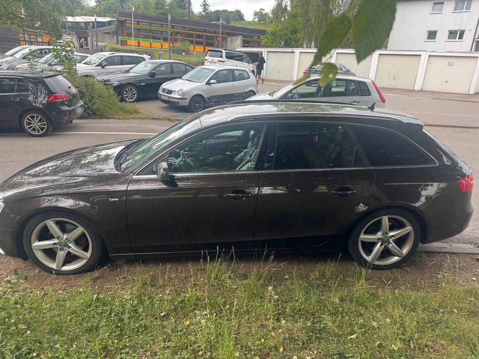 Audi A4 2012 — photo 7