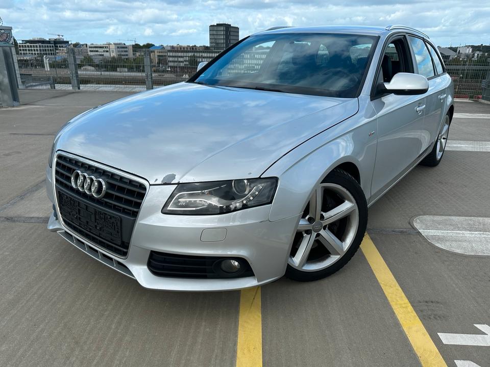 Audi A4 2011 — rear view