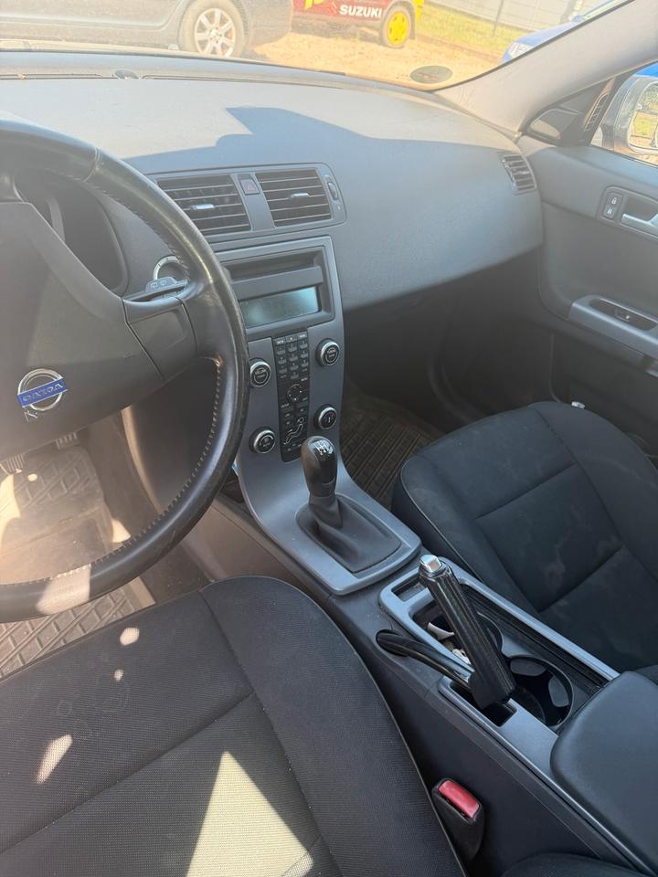 Volvo V50 2009 — photo 6