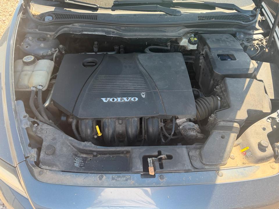 Volvo V50 2009 — photo 7
