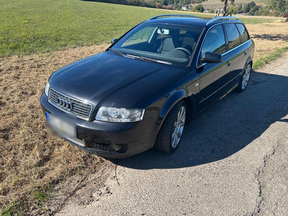 Audi A4 2005 — engine