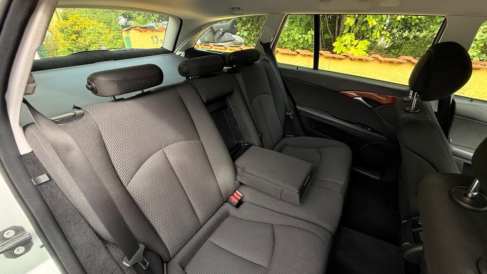 Mercedes Benz E 220 2007 — photo 14