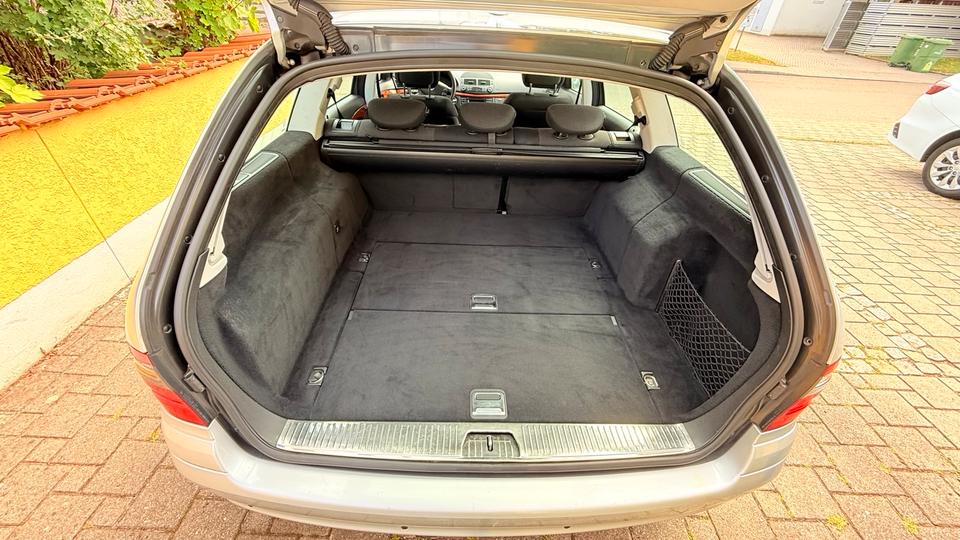 Mercedes Benz E 220 2007 — photo 16
