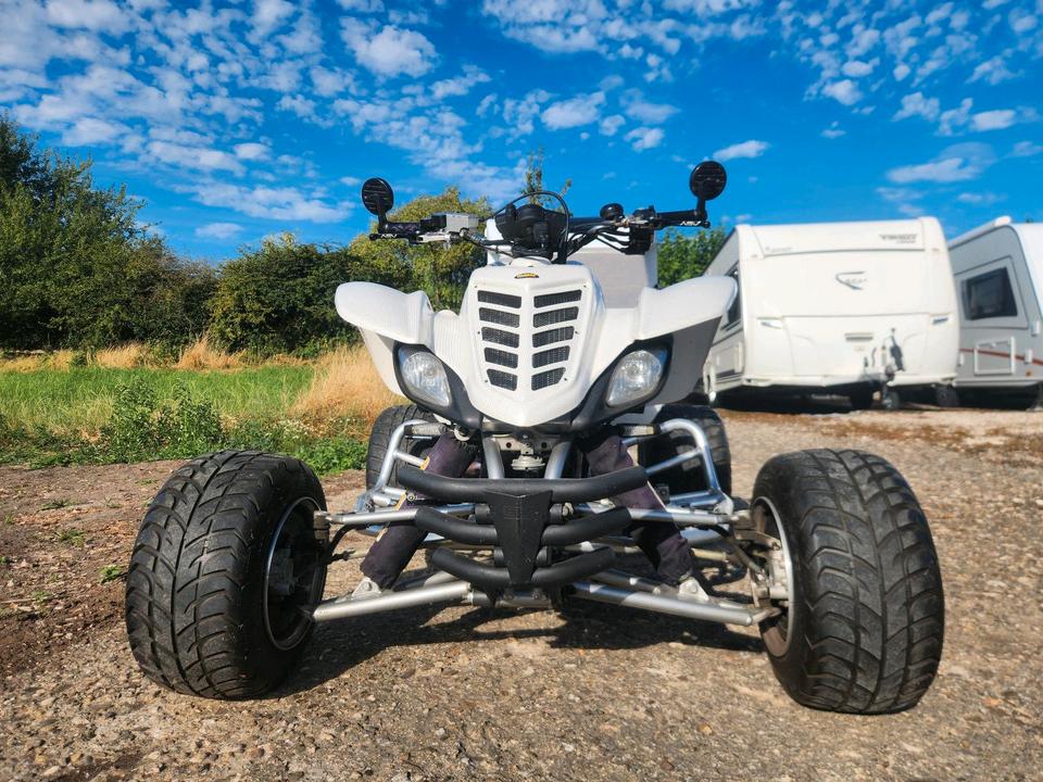 Yamaha ***Yamaha YFM 660R Raptor Sportquad mit Supermoto Umbau*** 2005 — interior