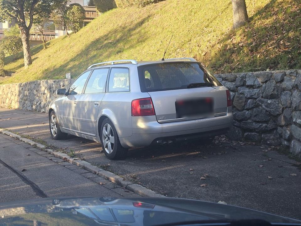 Audi A6 2004 — rear view