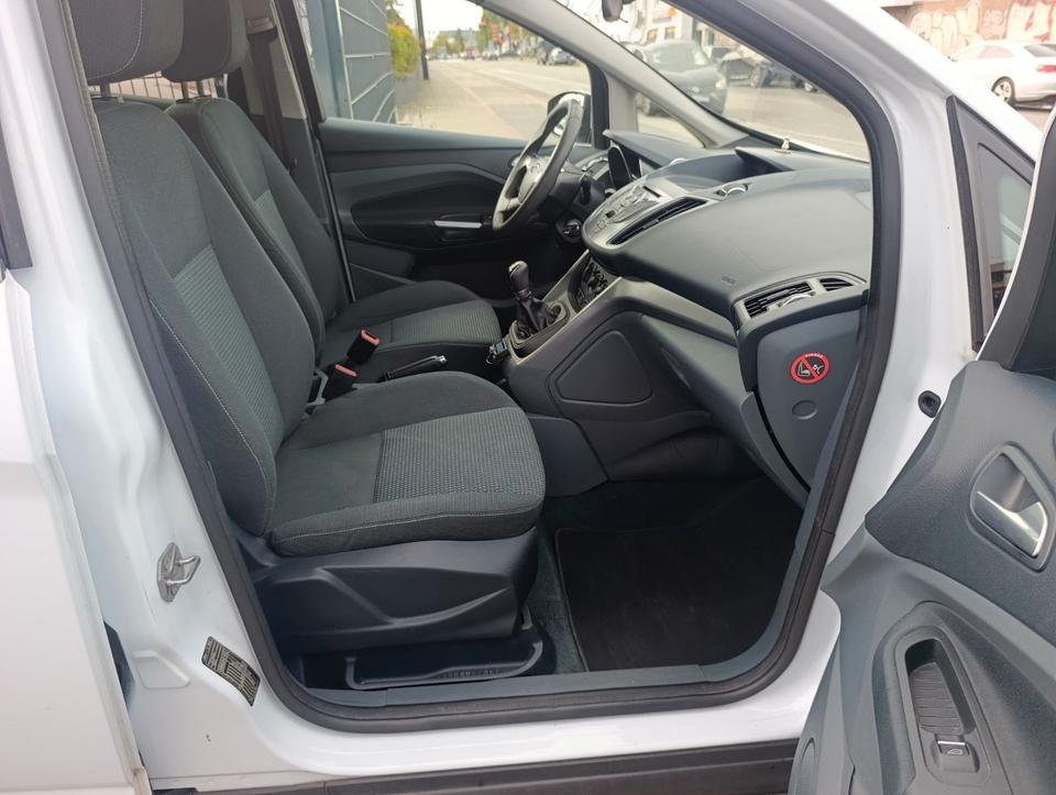 Ford Grand C-Max 2012 — photo 38