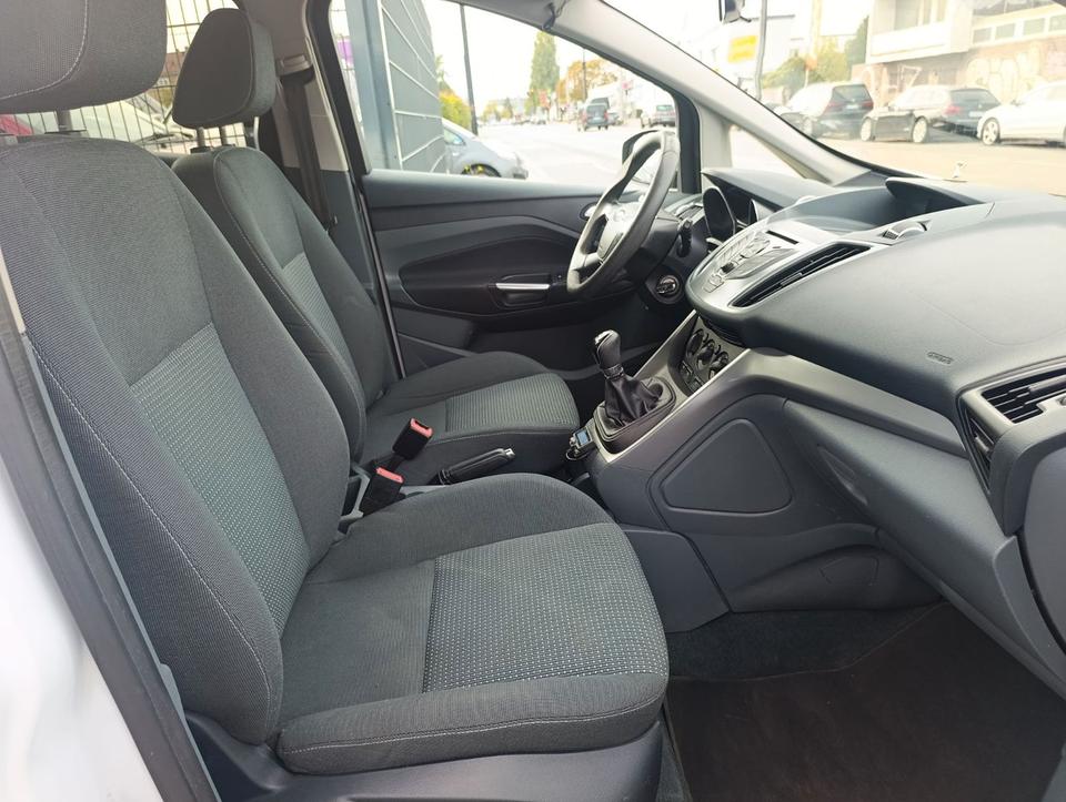 Ford Grand C-Max 2012 — photo 39