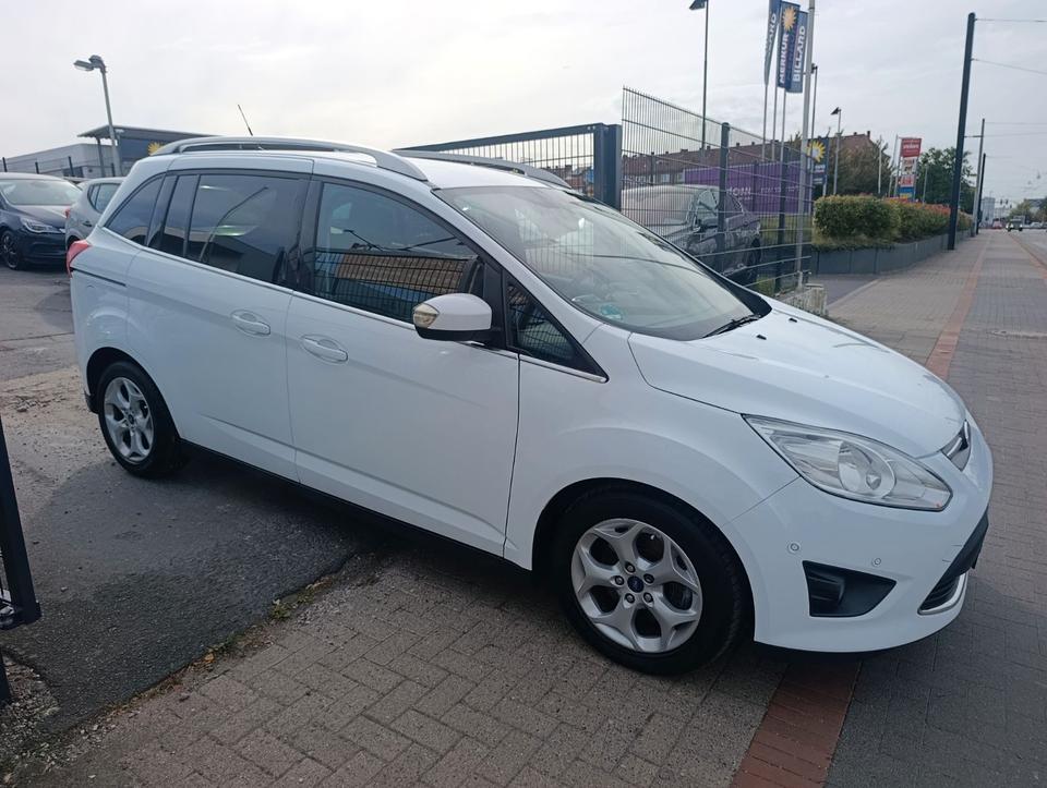 Ford Grand C-Max 2012 — photo 8
