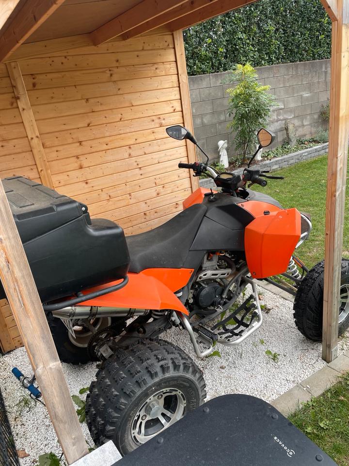 Weitere Motorräder EGL Mad Max / Eagle Lyda 203 E-3 2015 — rear view