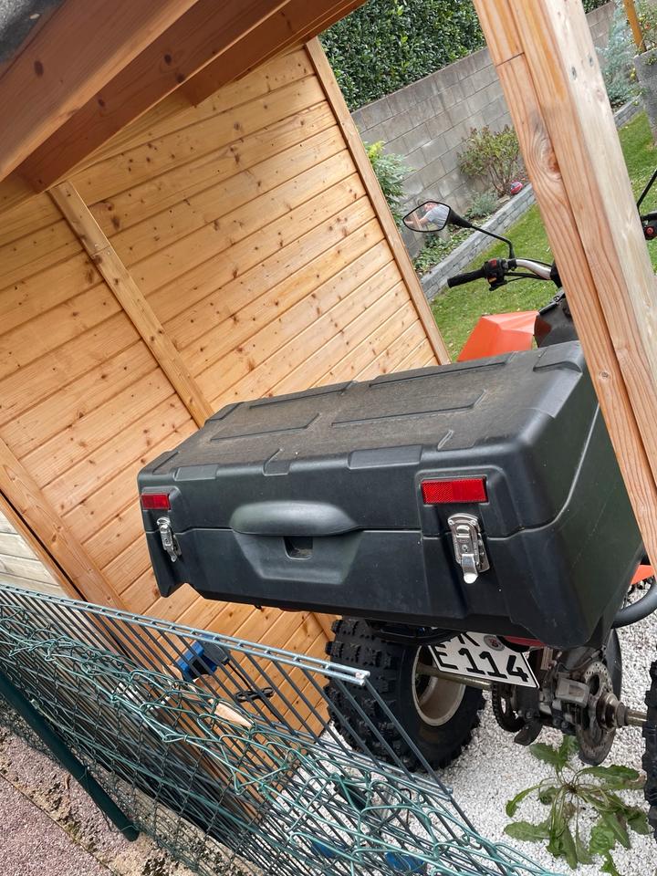 Weitere Motorräder EGL Mad Max / Eagle Lyda 203 E-3 2015 — interior