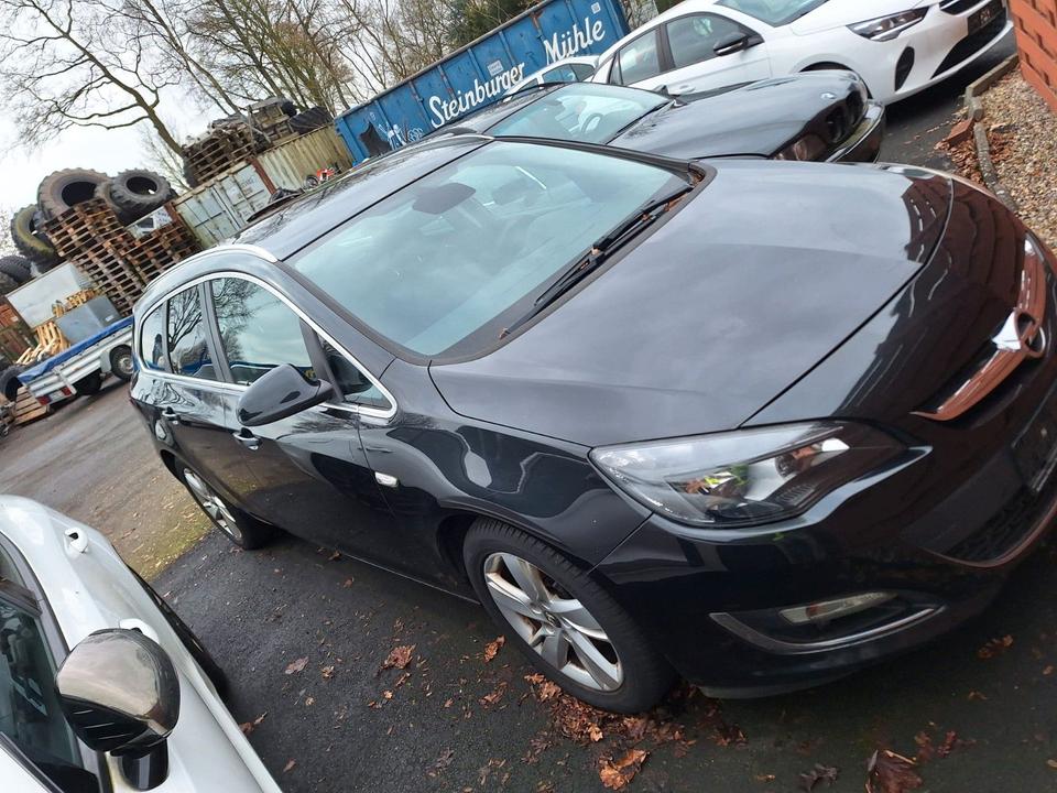 Opel Astra 2013 — photo 5