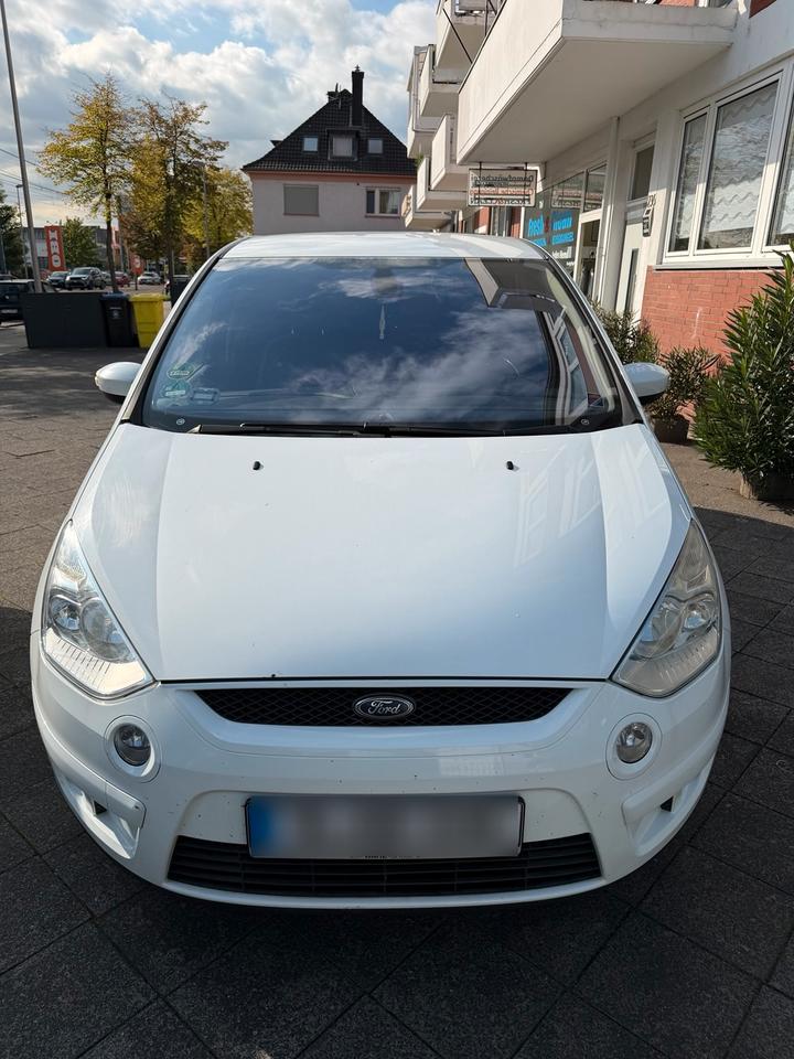 Ford S-Max 2009 — photo 12