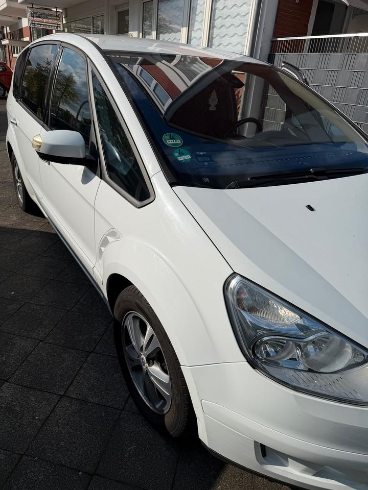 Ford S-Max 2009 — photo 8