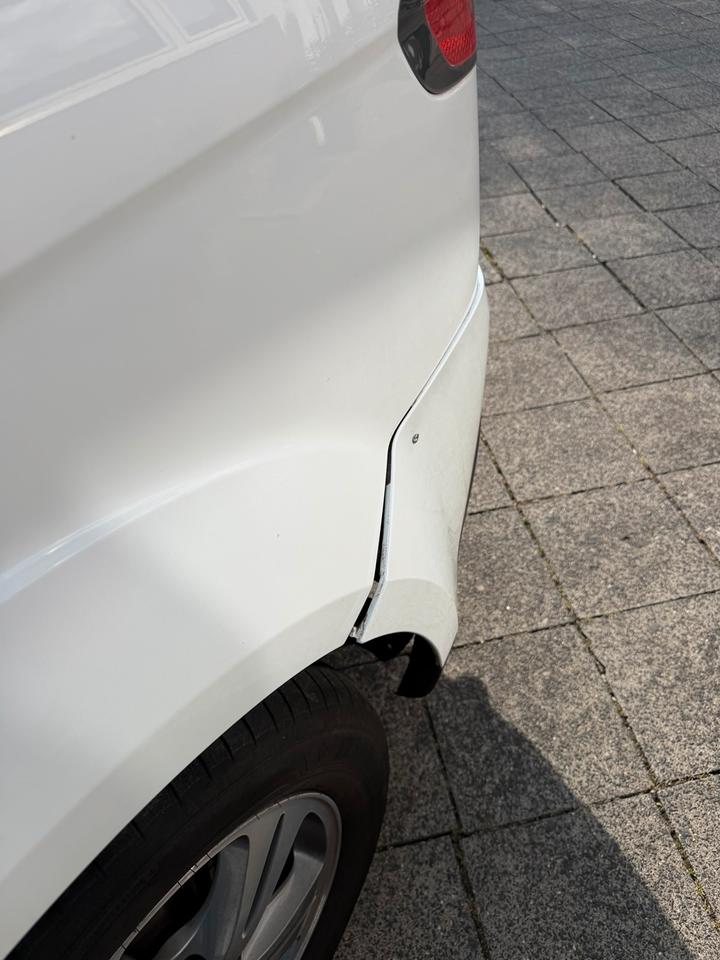 Ford S-Max 2009 — photo 9