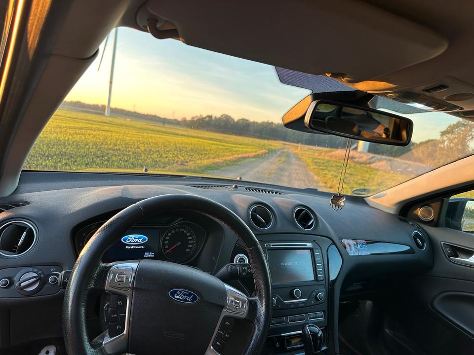 Ford Mondeo 2013 — photo 5