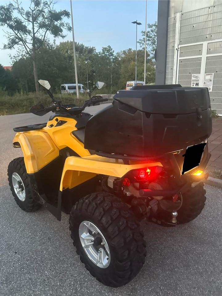 Weitere Motorräder Can am Outlander 500L Renegade ATV Quad 2015 — салон