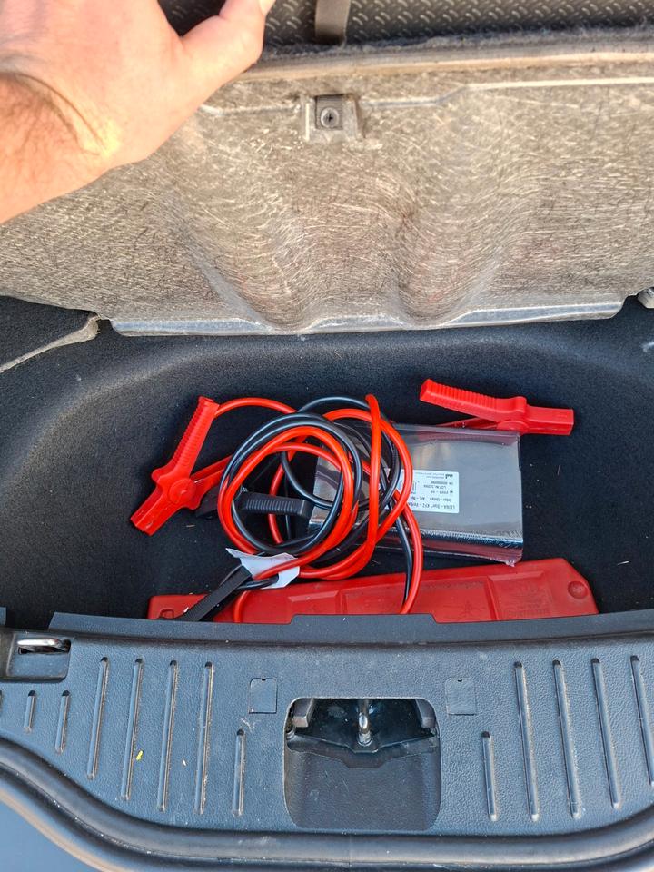 Ford S-Max 2011 — photo 8