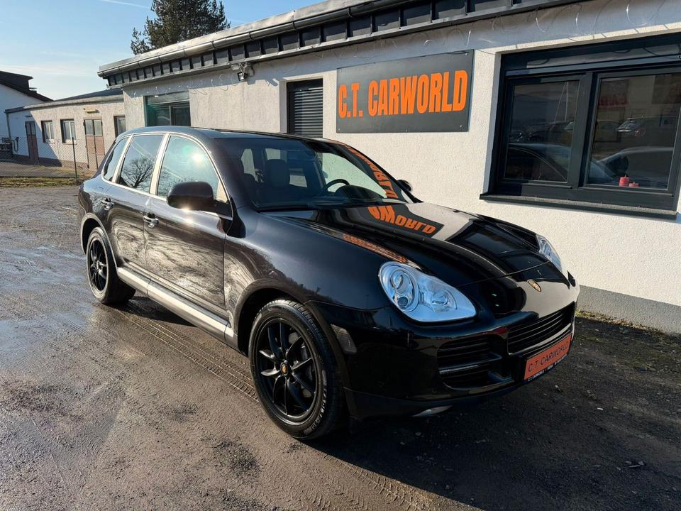 Porsche Cayenne, 2004