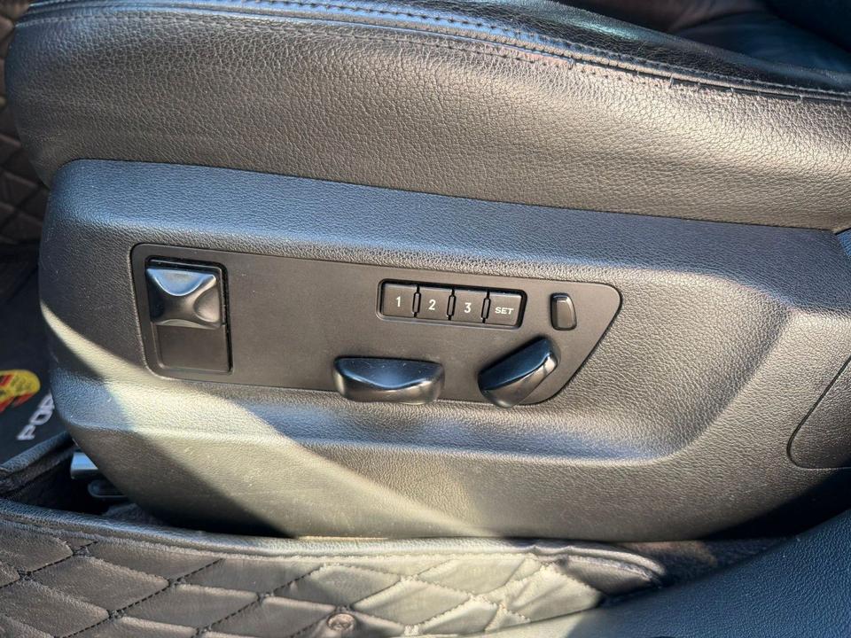 Porsche Cayenne 2004 — фото 12