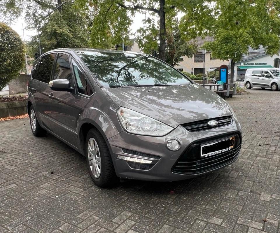 Ford S-Max, 2011