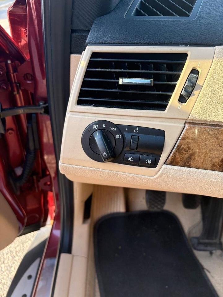 BMW X3 2009 — photo 8